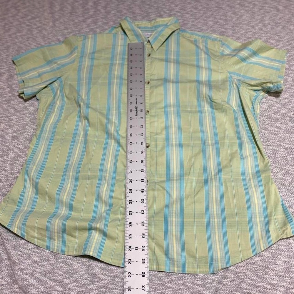 Columbia Sportswear green and blue striped button-up shirt women 2X. SKU-B944